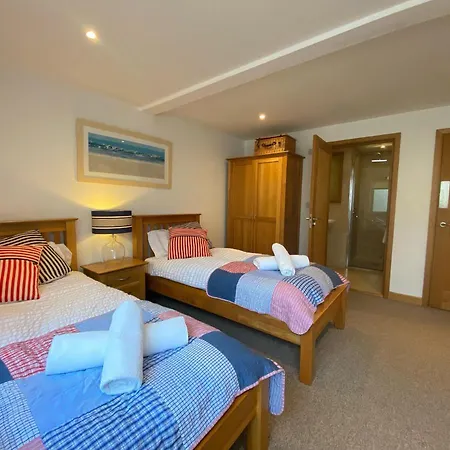 Ohana House - Unbeatable Location - Uk's Beaches Dom wakacyjny *